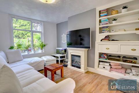 45 Earls Road, Nuneaton, CV11 5HS