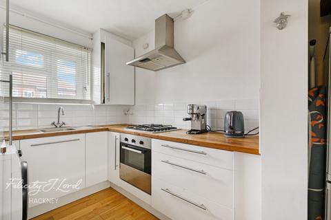 2 bedroom flat for sale, Sherard House, Frampton Park Road, Hackney, E9