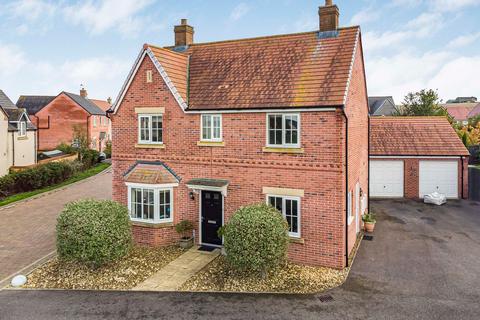 4 bedroom detached house for sale, Rowell Way, Sawtry, Cambridgeshire.