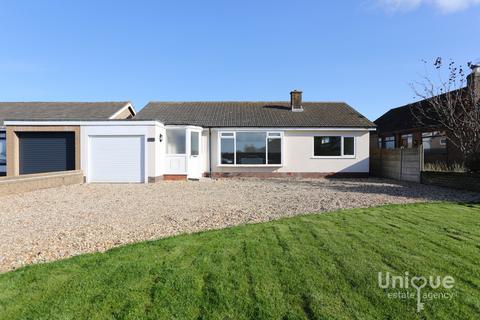 3 bedroom bungalow for sale, Broadway, Fleetwood, Lancashire, FY7