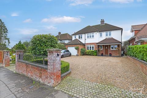 26 Station Road, Epping, CM16 4HN