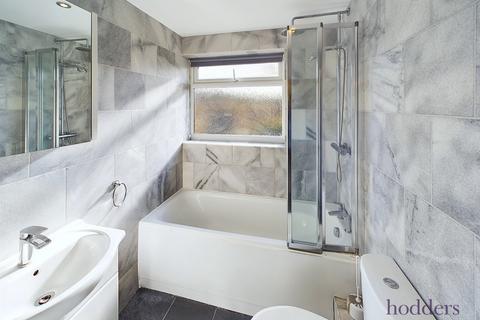 21 Crofton Close, Ottershaw, Chertsey, KT16 0LR