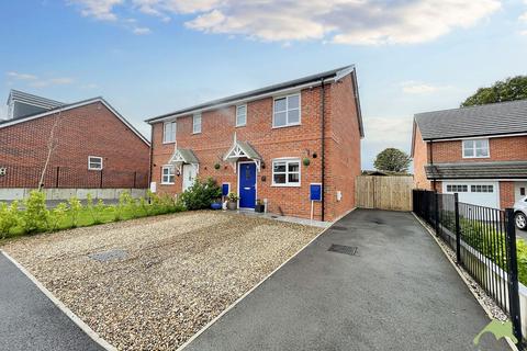 3 bedroom semi-detached house for sale, Cleveley Drive, Preston