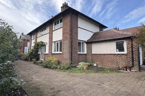 4 bedroom detached house for sale, St. Davids Road North, Lytham St Annes