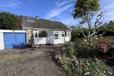 2 bedroom detached bungalow for sale, 3 Gorddinog Crescent, Llangoed, Beaumaris