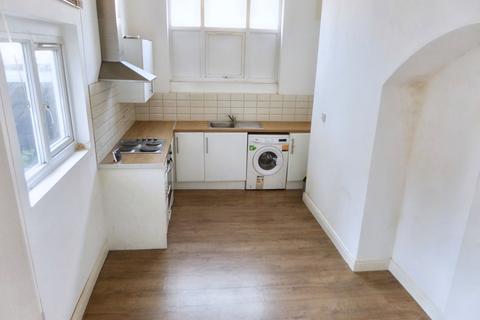 1 bedroom flat to rent, Selhurst Road, London SE25