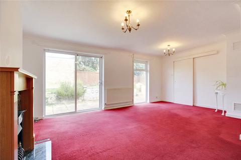 2 bedroom bungalow for sale, Chichester Road, Halesworth, Suffolk, IP19