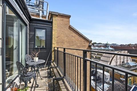 2 bedroom flat for sale, Crawford Street, London W1H