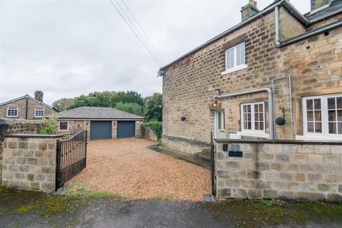 4 bedroom end of terrace house for sale, Leeds Road, Harewood, Leeds