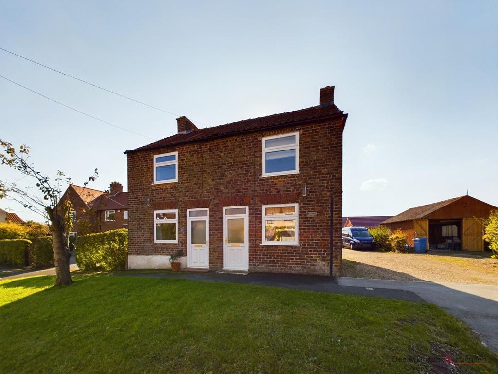 2 Bedroom Semi Detached House  For Sale