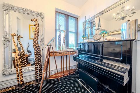 North Lodge Hill View Road, Loxton, Axbridge, BS26 2XJ