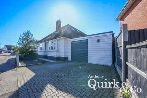 3 bedroom detached bungalow for sale, Gafzelle Drive, Canvey Island, SS8