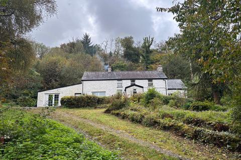 4 bedroom property with land for sale, Llanddewi Brefi, Tregaron, SY25