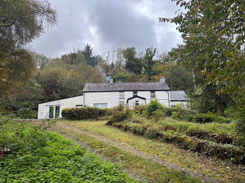 House in Tregaron - View 3