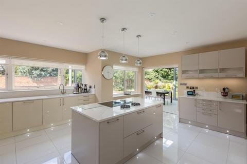 4 bedroom house for sale, Dovecote Garden, Fulford, York