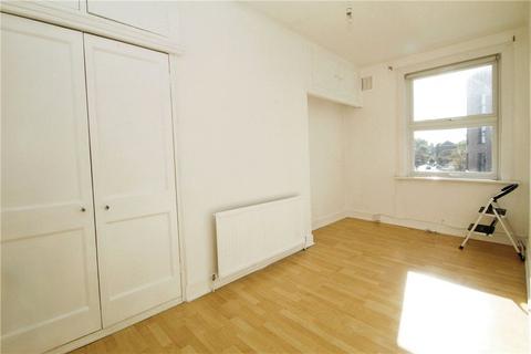 1 bedroom apartment to rent, Station Road, London, SE25