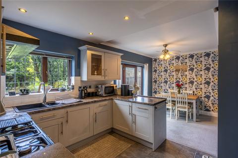 18 Oxbarn Avenue, Wolverhampton, WV3 7HE