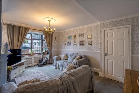 18 Oxbarn Avenue, Wolverhampton, WV3 7HE