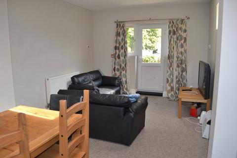 5 bedroom house to rent, 23 Dawlish Road, B29 7AF