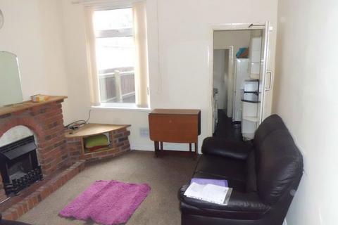 3 bedroom house to rent, 17 Dawlish Road, B29 7AF