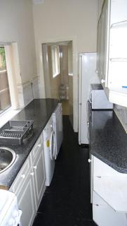 3 bedroom house to rent, 17 Dawlish Road, B29 7AF