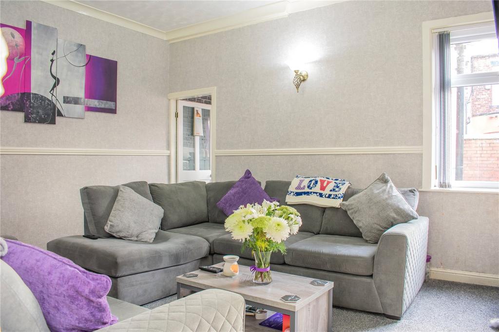 Ashton Road West, Failsworth... 3 bed end of terrace house for sale £