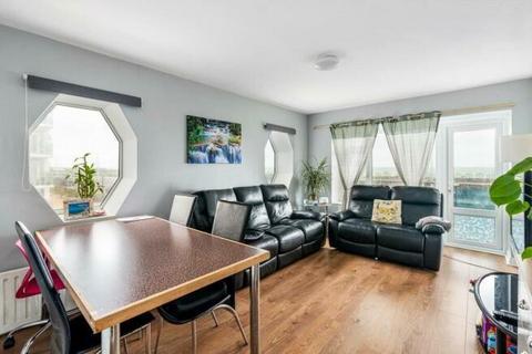 3 bedroom apartment for sale, Kingsway, Hove BN3