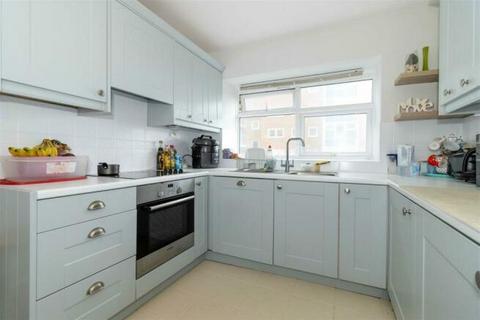 3 bedroom apartment for sale, Kingsway, Hove BN3