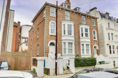 2 bedroom apartment for sale, Shaftesbury Road, Southsea