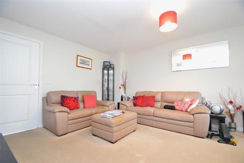 3 bedroom terraced house for sale, Captains Parade, East Cowes