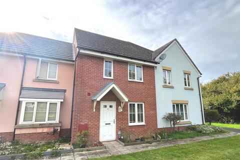 3 bedroom terraced house for sale, Captains Parade, East Cowes