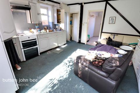 2 bedroom semi-detached house for sale, Sutherland Avenue, Stoke-On-Trent