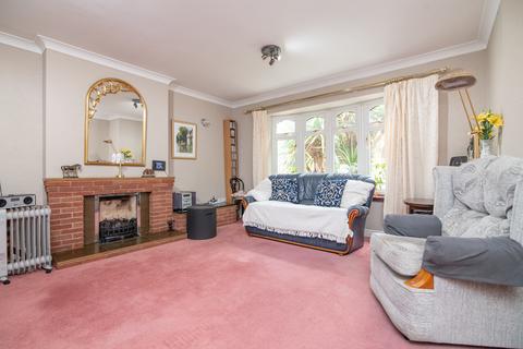 28 Barley Croft, Stoke Heath, Bromsgrove, B60 3QG
