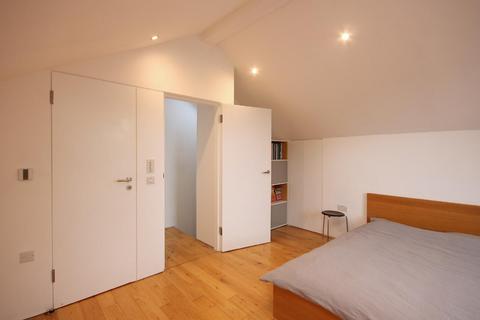 20 Oakdale Road, London, SE15 3BW