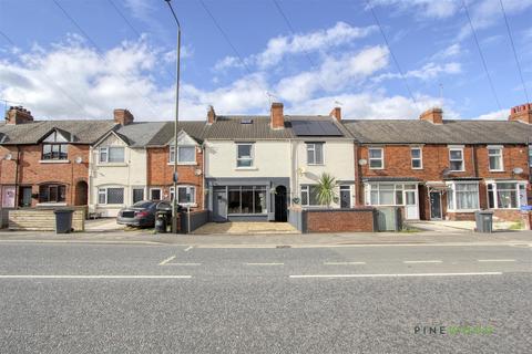 Property for sale, Derby Road, Chesterfield S40