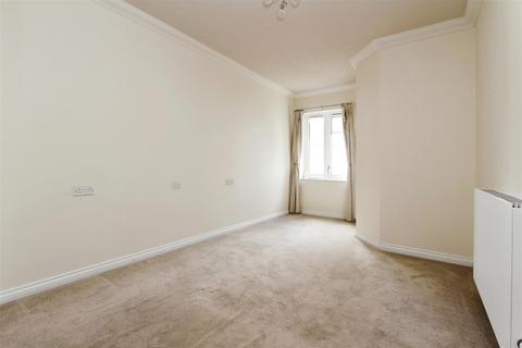 1 bedroom retirement property for sale, Canterbury Road, Beatrice Lodge, Sittingbourne