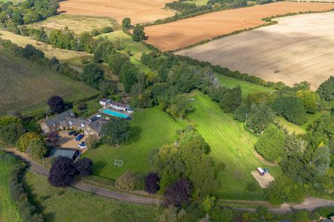 Land for sale, Beggars Barn Land With Planning Permission Shutford Banbury, Oxfordshire, OX15 6JD