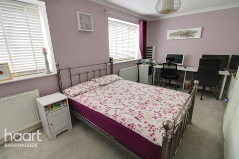 2 bedroom terraced house for sale, Manford Way, Chigwell