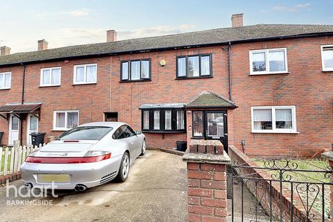 2 bedroom terraced house for sale, Manford Way, Chigwell