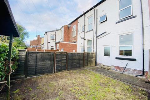 2 bedroom end of terrace house for sale, Cambridge Street, Stalybridge SK15