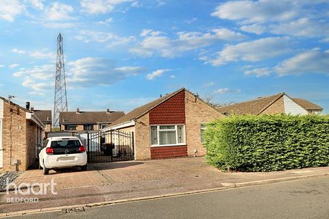 2 bedroom bungalow for sale, Orwell Close, Bedford