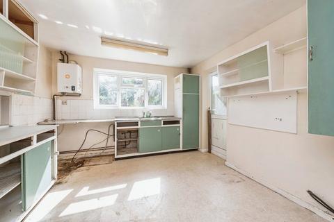 5 Lycroft Close, Goring, Reading, RG8 0AT