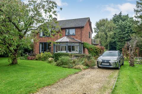 3 bedroom detached house for sale, Birlingham, Pershore