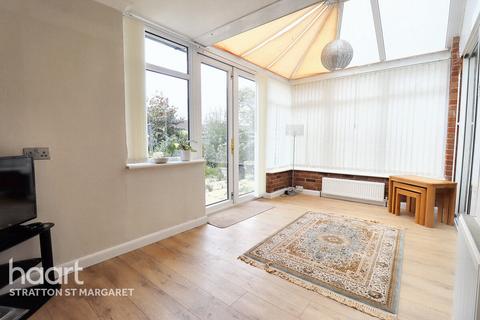 26 Foxbridge, Covingham, Swindon, SN3 5BW