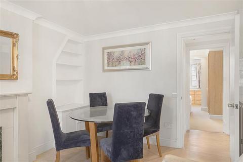 1 bedroom flat to rent, Ovington Square, SW3