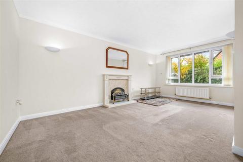 undefined, Chestnut Walk, Henley-In-Arden B95