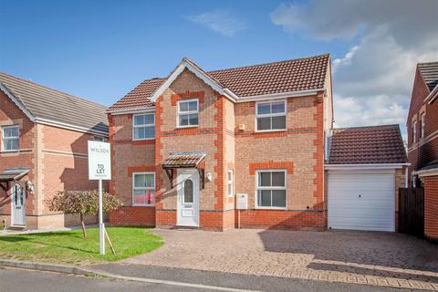 4 bedroom house to rent, Florence Close, Pleasley, Mansfield