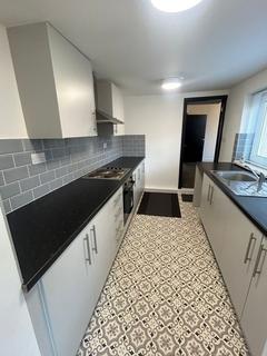 3 bedroom terraced house to rent, Fernville Street, Sunderland