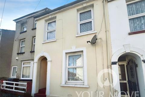 2 bedroom terraced house to rent, Denton Street, Kent DA12