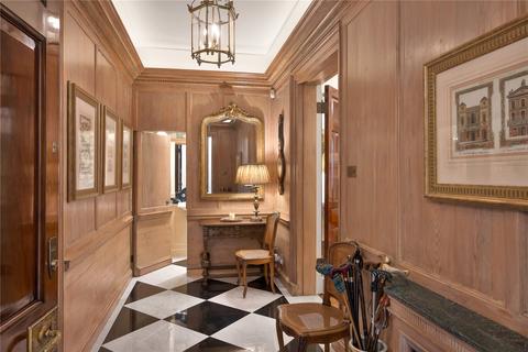 4 bedroom apartment for sale, Eaton Square, London, SW1W